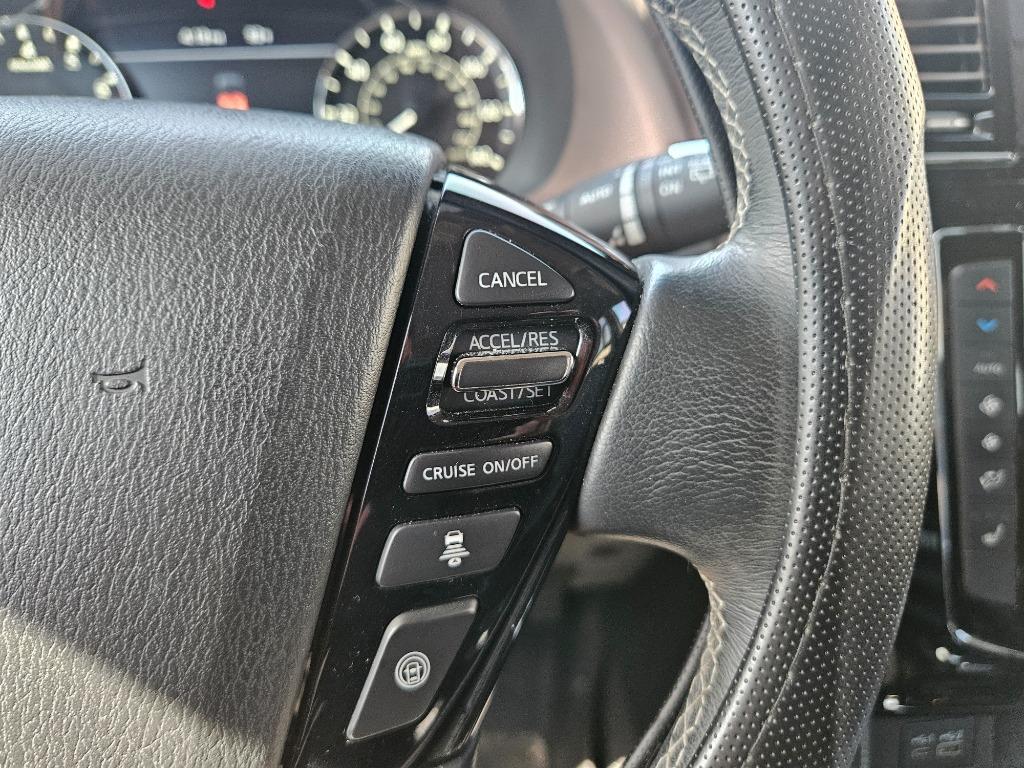 2021 Infiniti QX80 Luxe photo