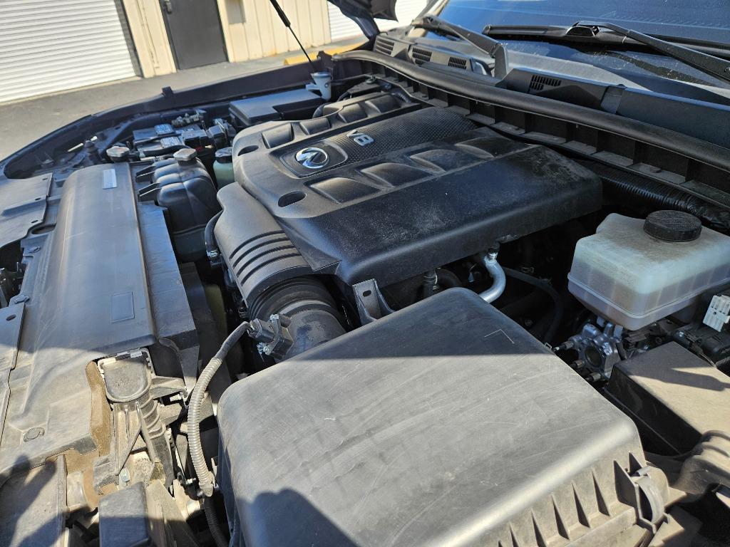 2021 Infiniti QX80 Luxe photo