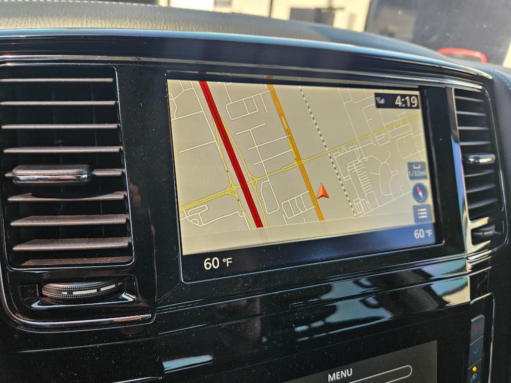 2021 Infiniti QX80 Luxe photo