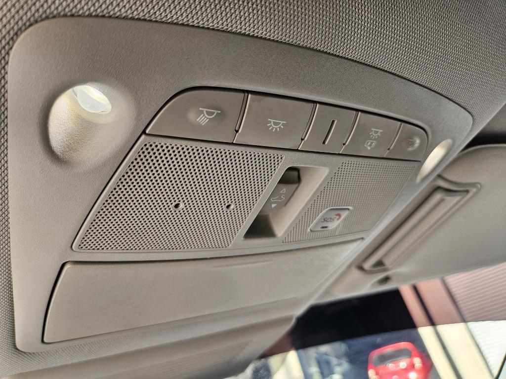 2021 Infiniti QX80 Luxe photo