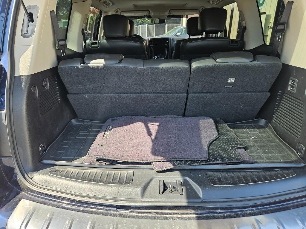 2021 Infiniti QX80 Luxe photo