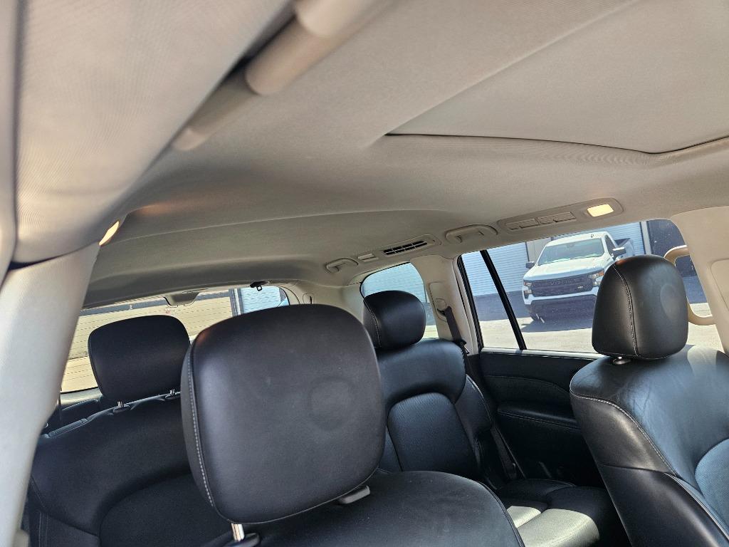 2021 Infiniti QX80 Luxe photo