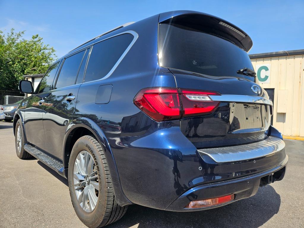2021 Infiniti QX80 Luxe photo