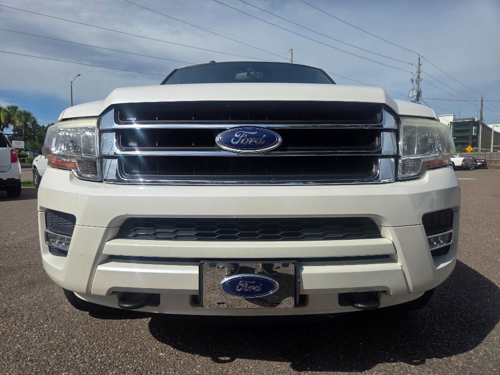 2017 Ford Expedition - $9,990