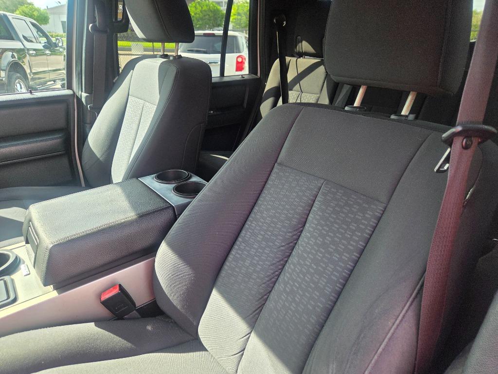 2017 Ford Expedition - $9,990