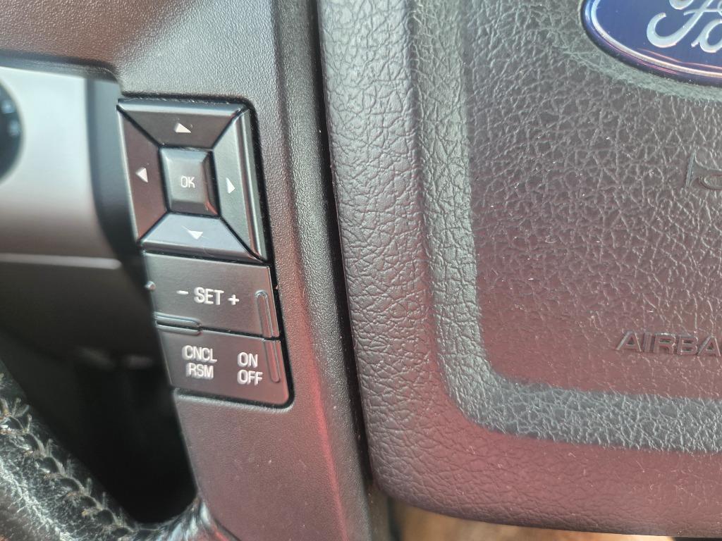 2017 Ford Expedition - $9,990