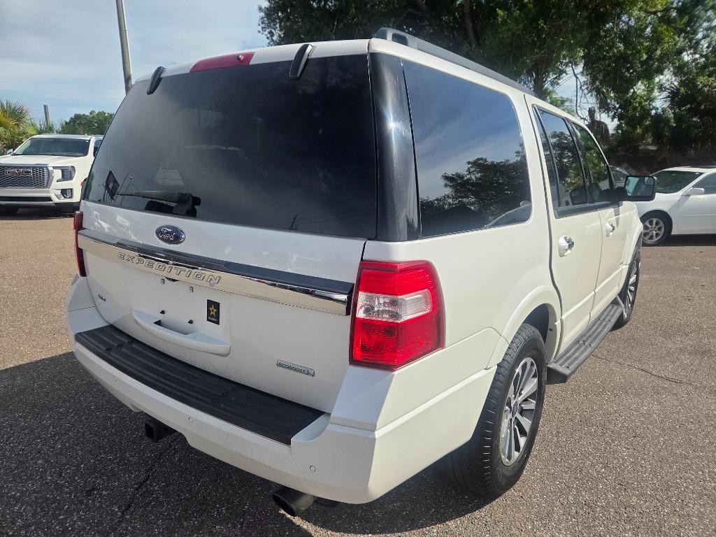 2017 Ford Expedition - $9,990