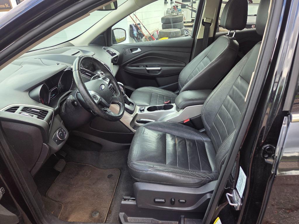 2013 Ford Escape - $2,497