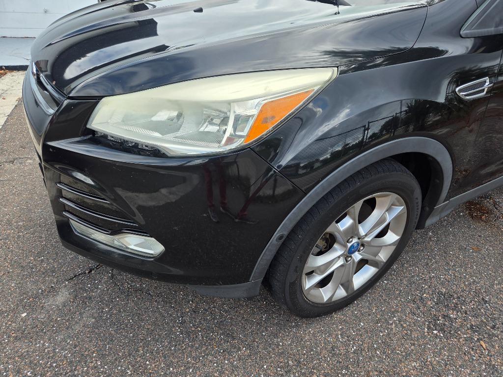 2013 Ford Escape - $2,497