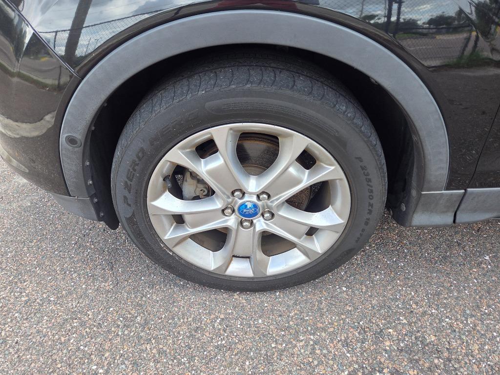 2013 Ford Escape - $2,497