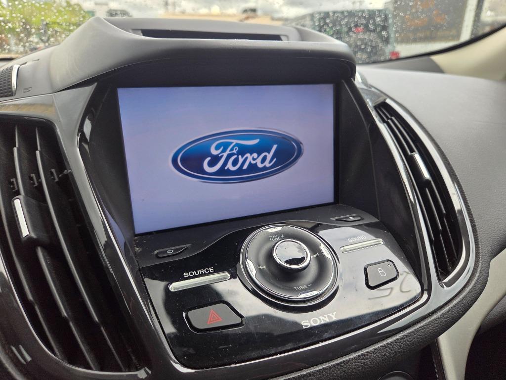 2013 Ford Escape - $2,497