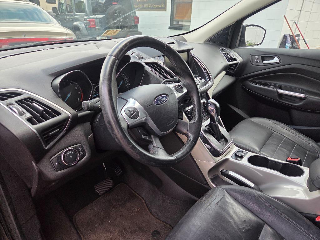2013 Ford Escape - $2,497