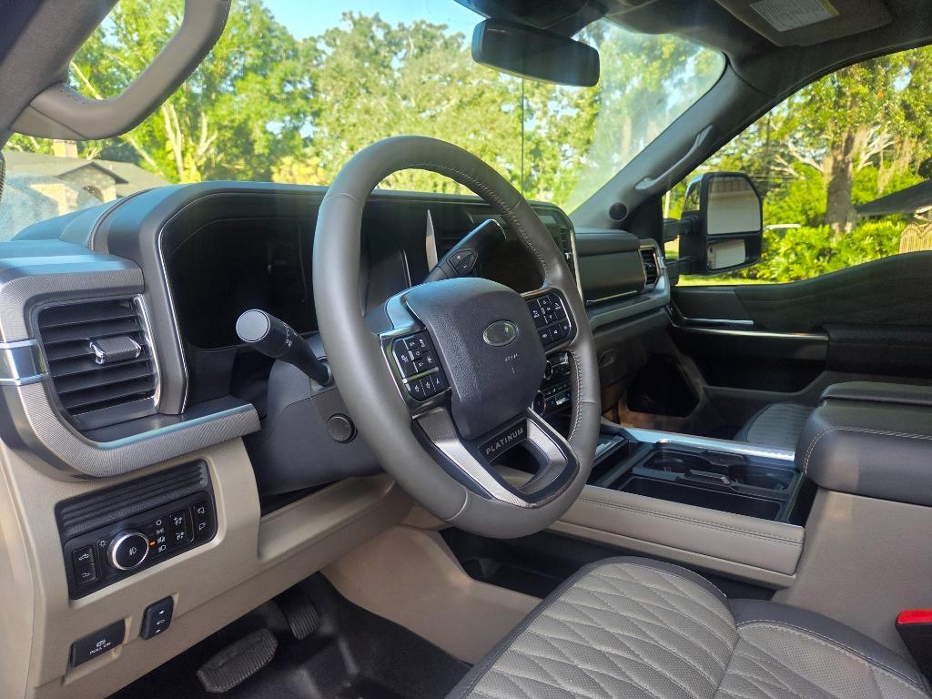 2026 Ford F450 - $117,777