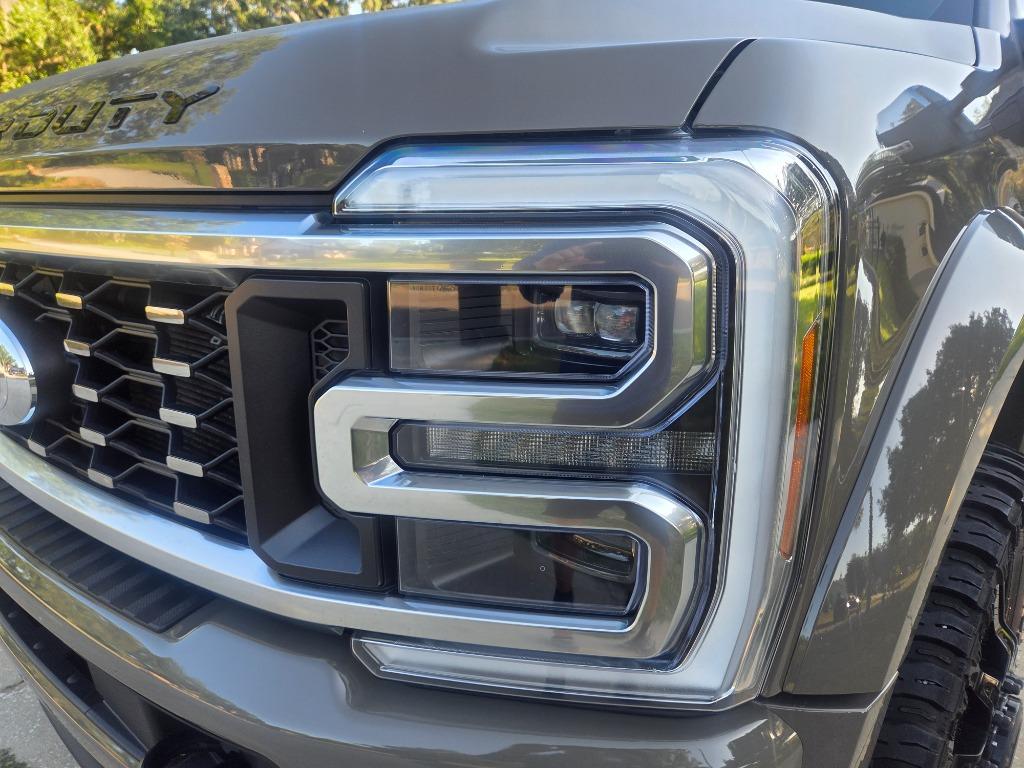 2026 Ford F450 - $117,777