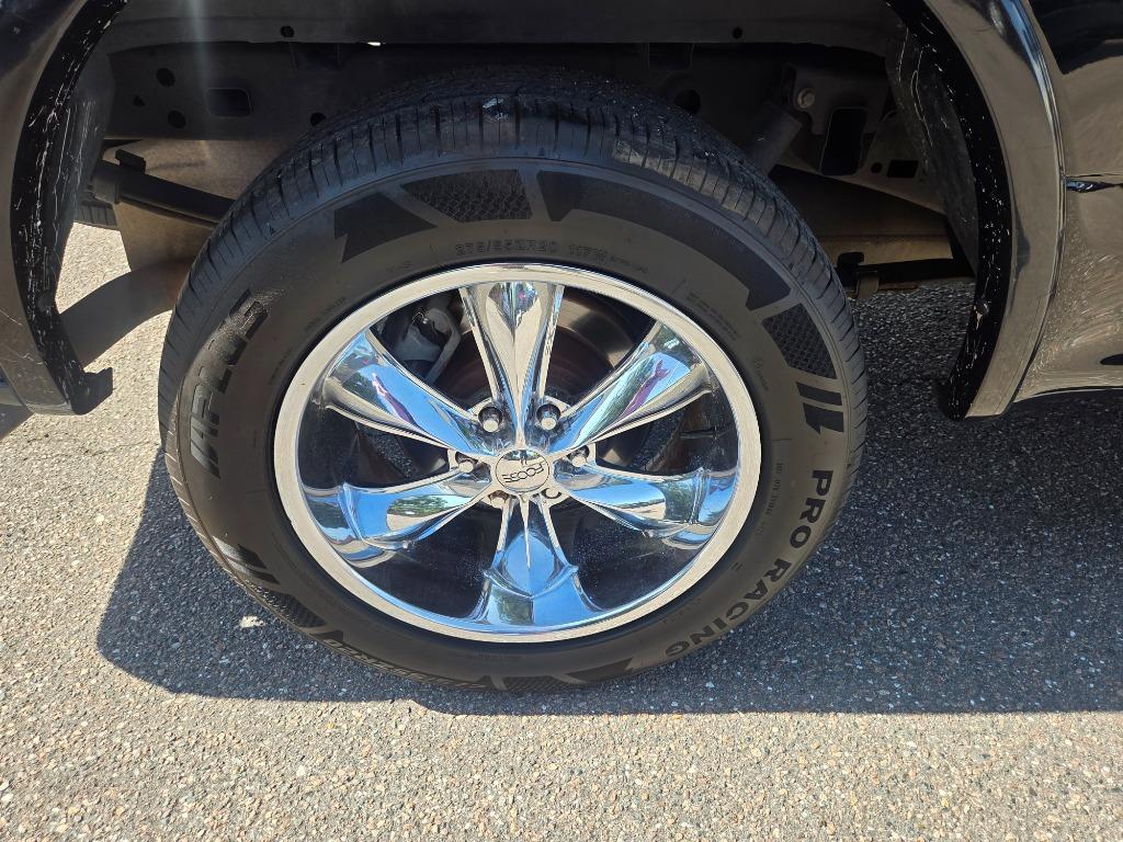 2016 Ford F150 - $7,990