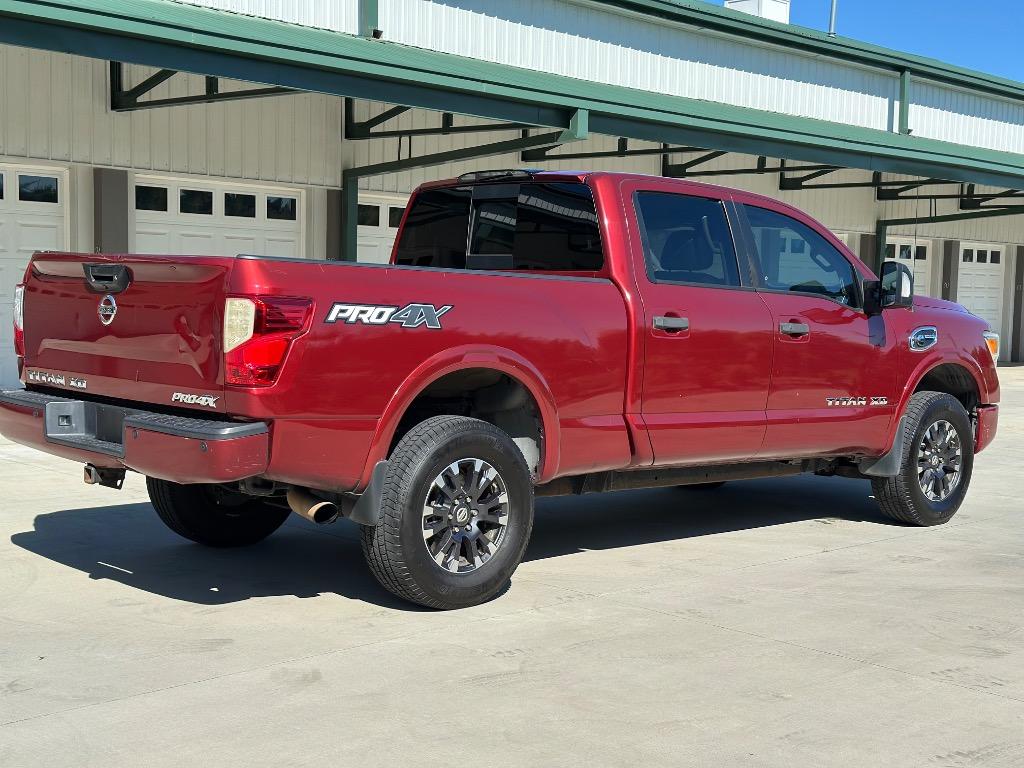 2016 Nissan Titan XD PRO-4X photo