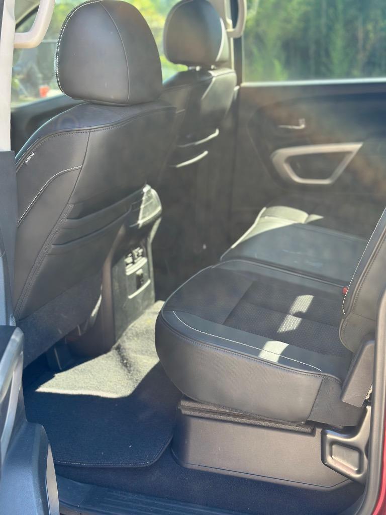 2016 Nissan Titan XD PRO-4X photo