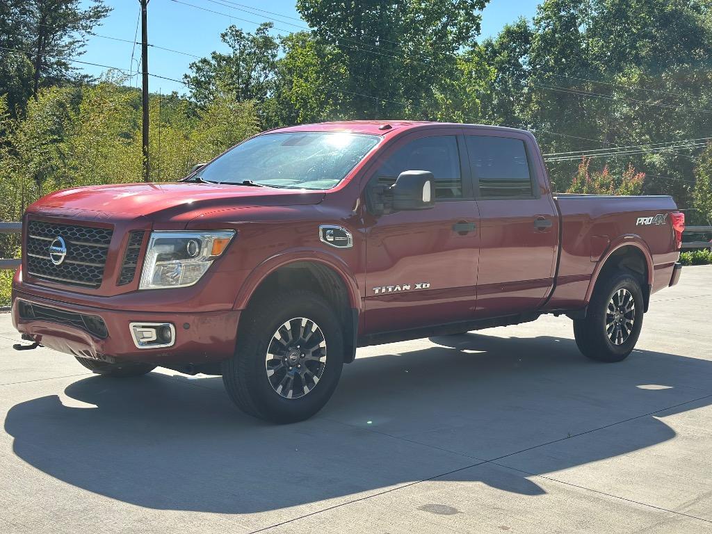 2016 Nissan Titan XD PRO-4X photo
