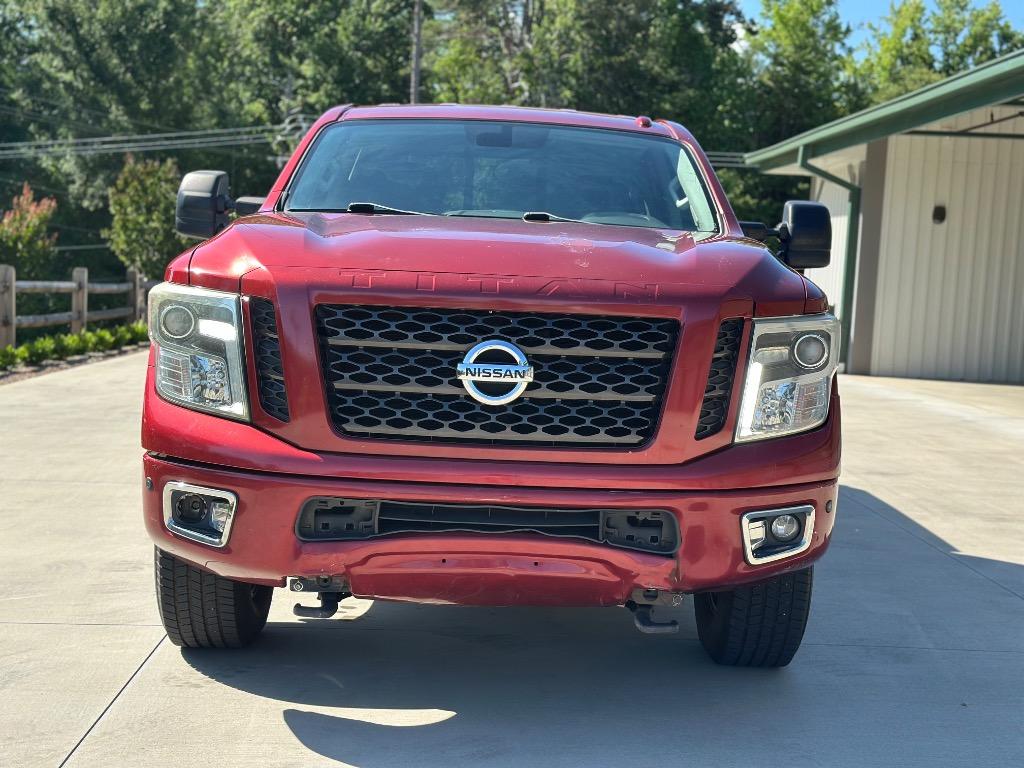 2016 Nissan Titan XD PRO-4X photo