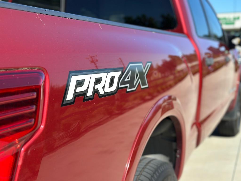2016 Nissan Titan XD PRO-4X photo