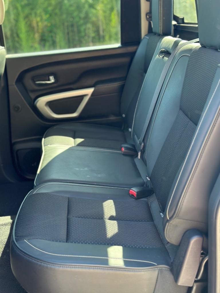 2016 Nissan Titan XD PRO-4X photo