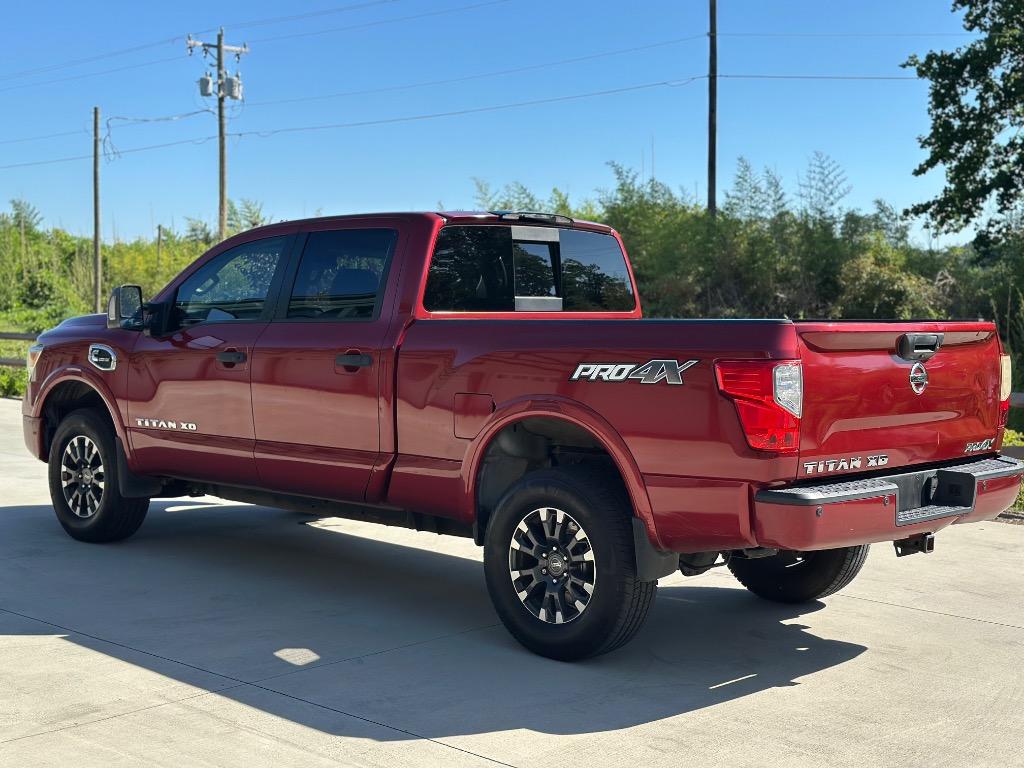 2016 Nissan Titan XD PRO-4X photo