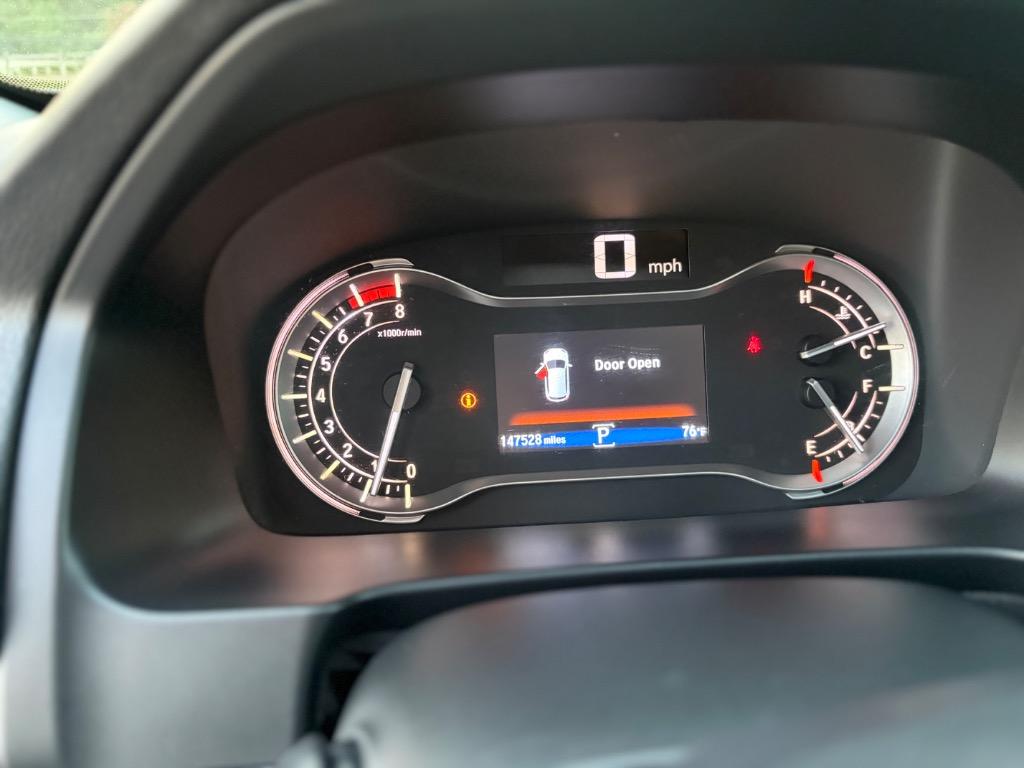 2017 Honda Pilot - $15,300