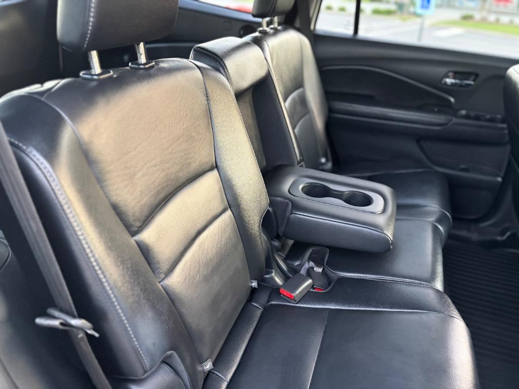 2017 Honda Pilot - $15,300