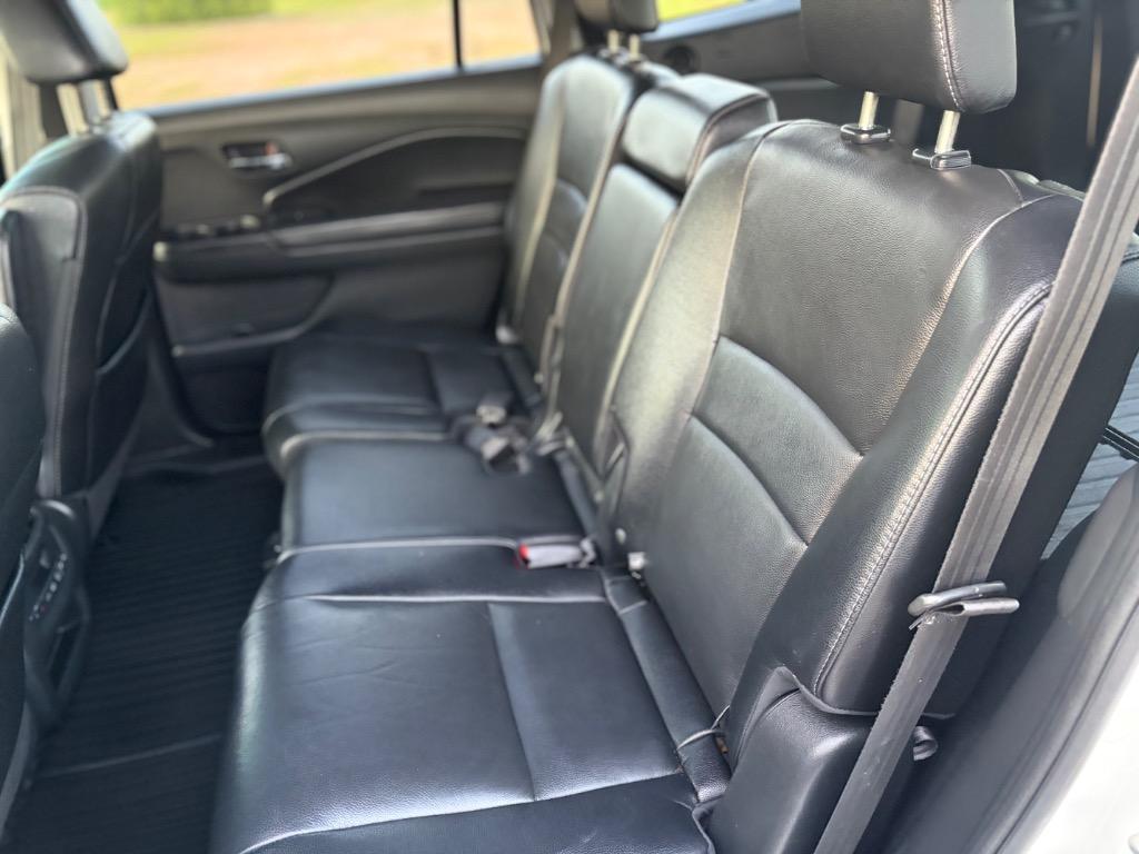 2017 Honda Pilot - $15,300