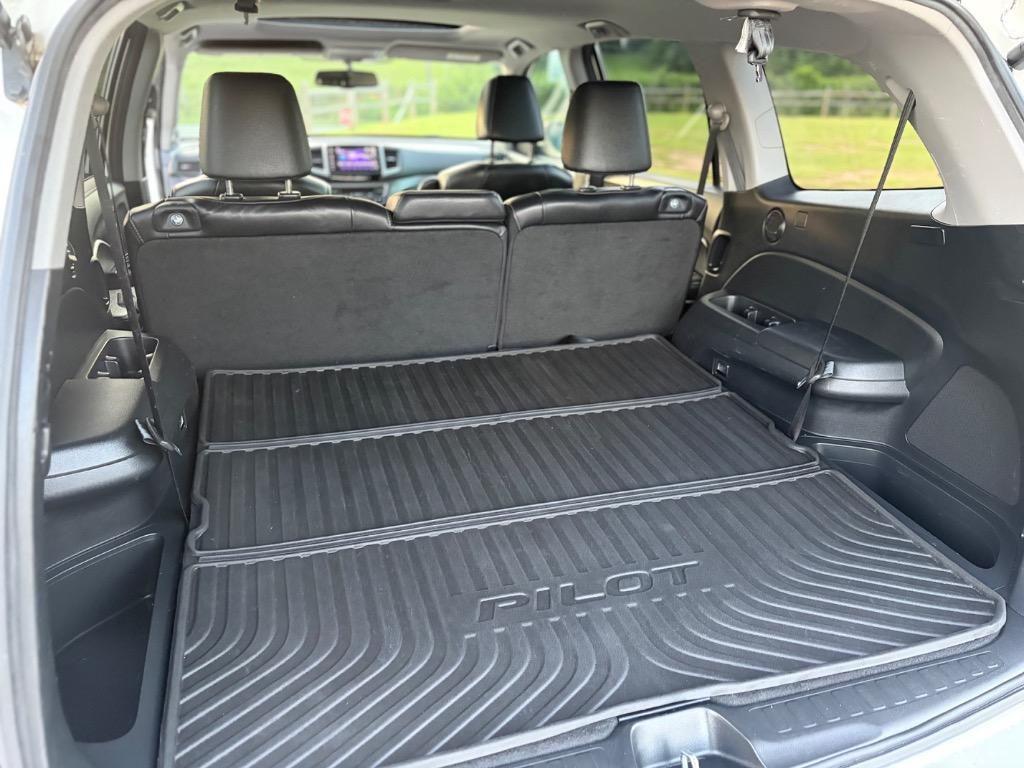 2017 Honda Pilot - $15,300