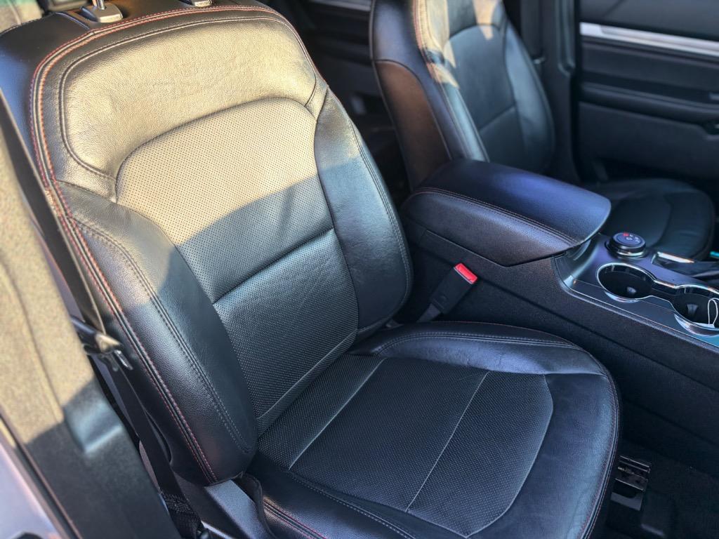 2016 Ford Explorer - $15,500