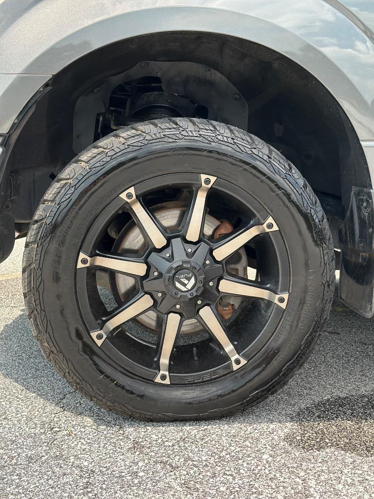 2015 Ford F-150 - $15,500