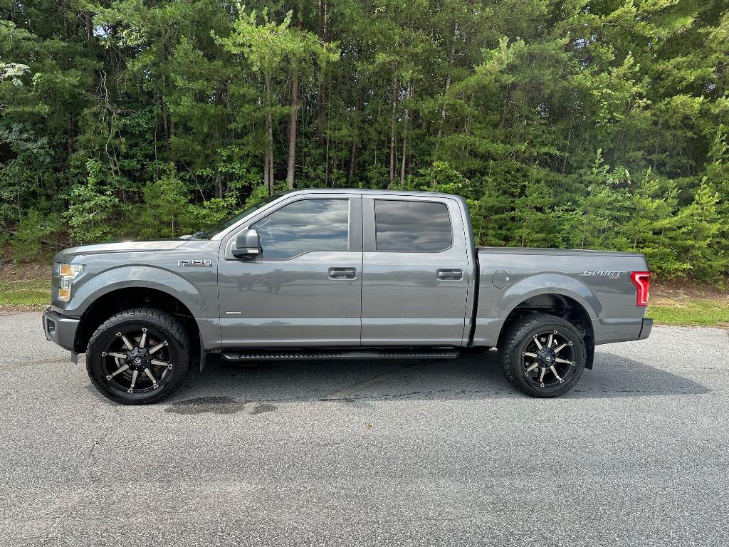 2015 Ford F-150 - $15,500