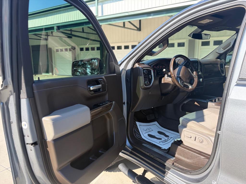 2022 Chevrolet Silverado Ltd - $26,000