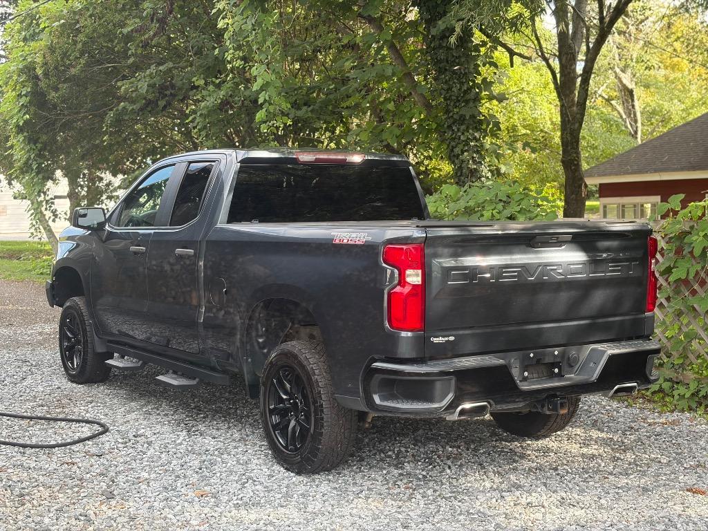 2019 Chevrolet Silverado - $17,900