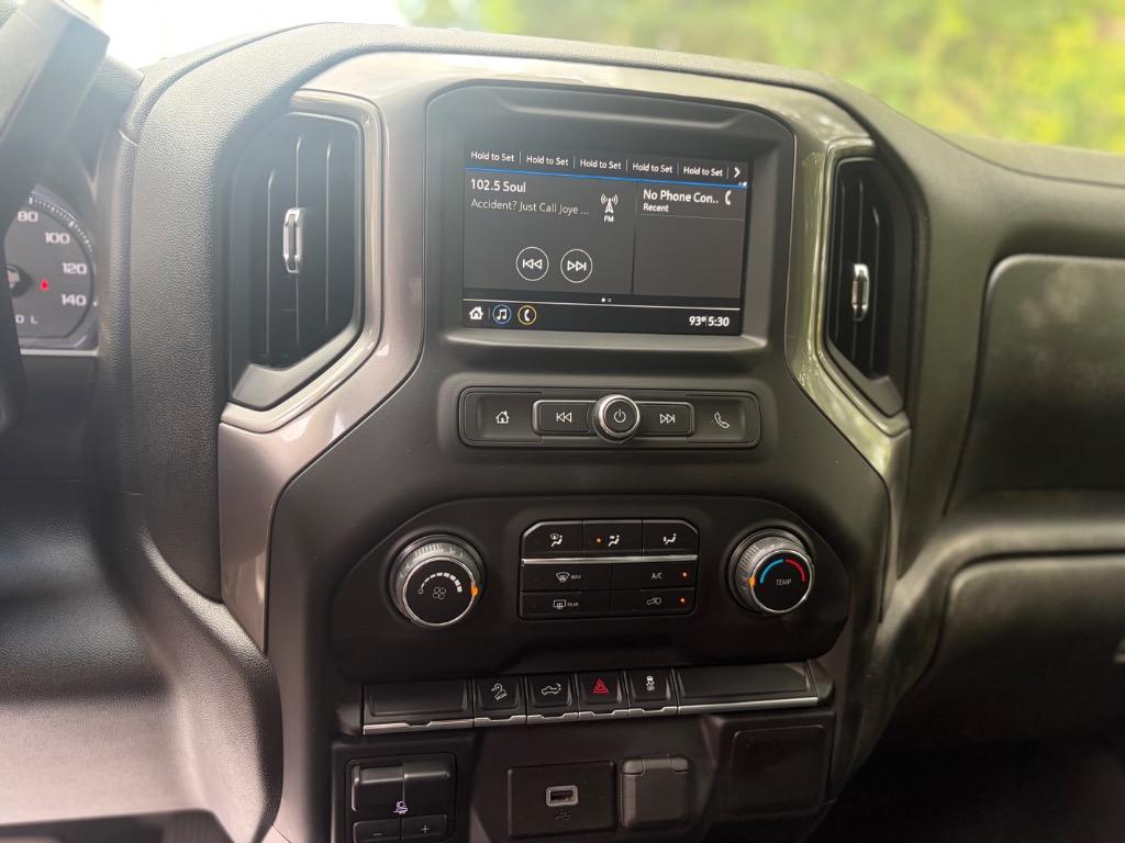 2019 Chevrolet Silverado - $17,900
