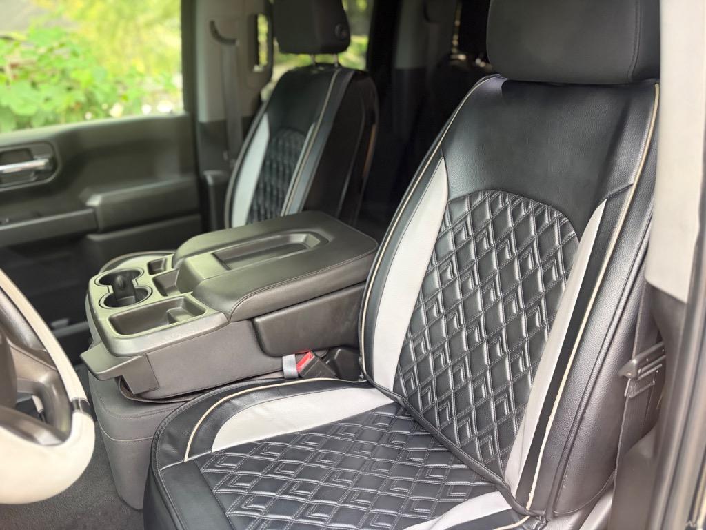 2019 Chevrolet Silverado - $17,900