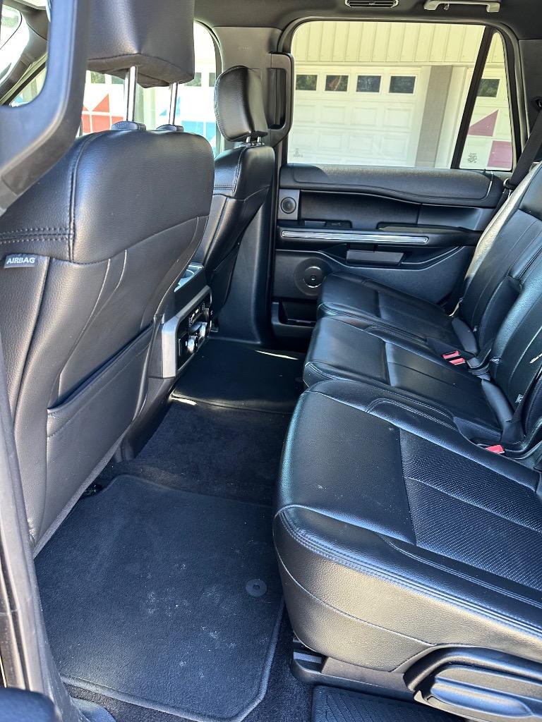 2019 Ford Expedition - $17,900