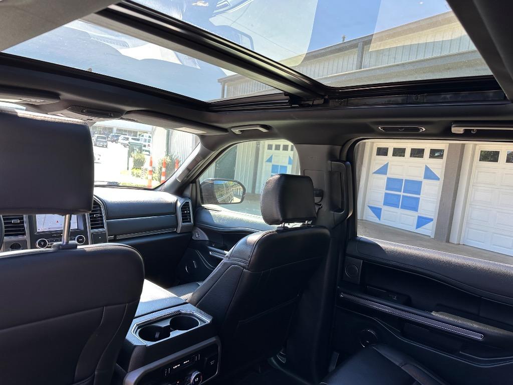 2019 Ford Expedition - $17,900