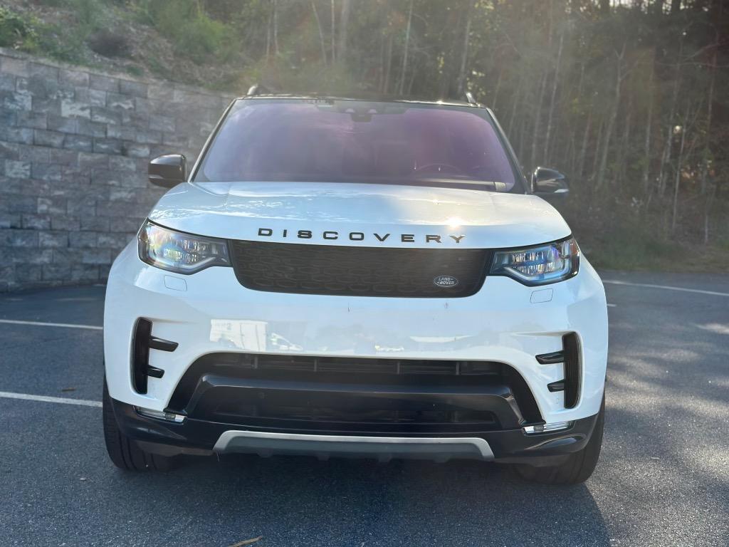 2020 Land Rover Discovery - $18,900