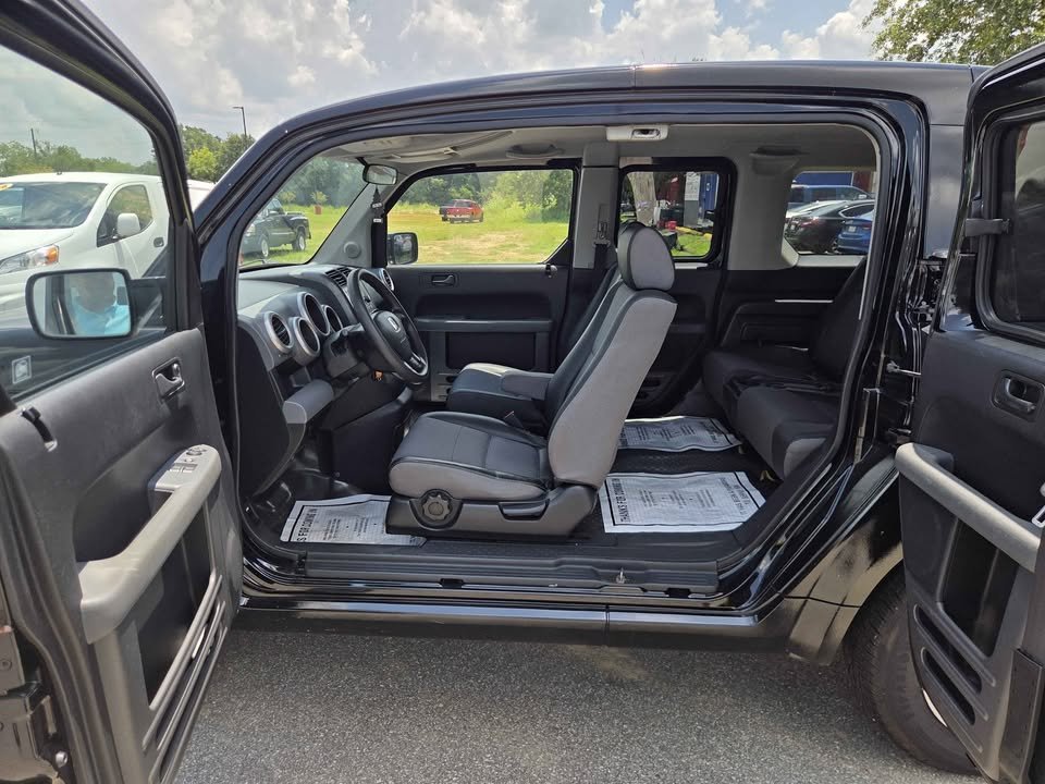 2003 Honda Element - $9,900