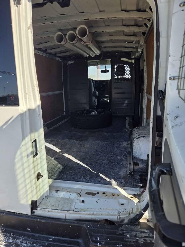 2015 Nissan NV 1500