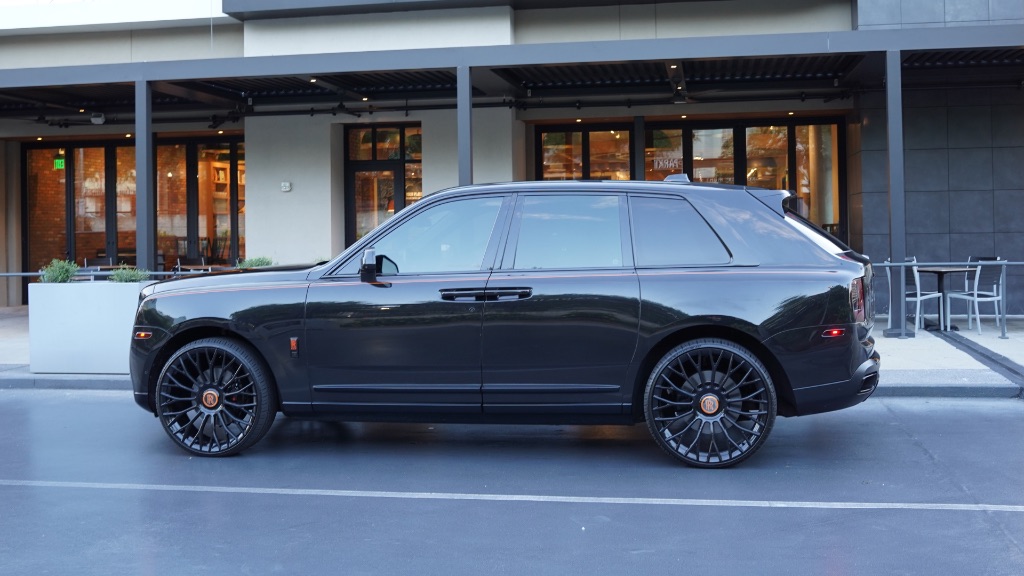 2019 Rolls-Royce Cullinan - $199,000