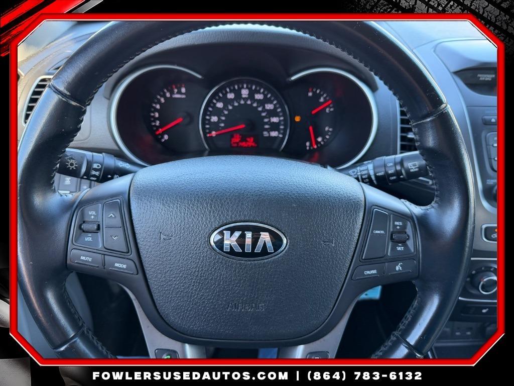 2015 Kia Sorento - $8,995