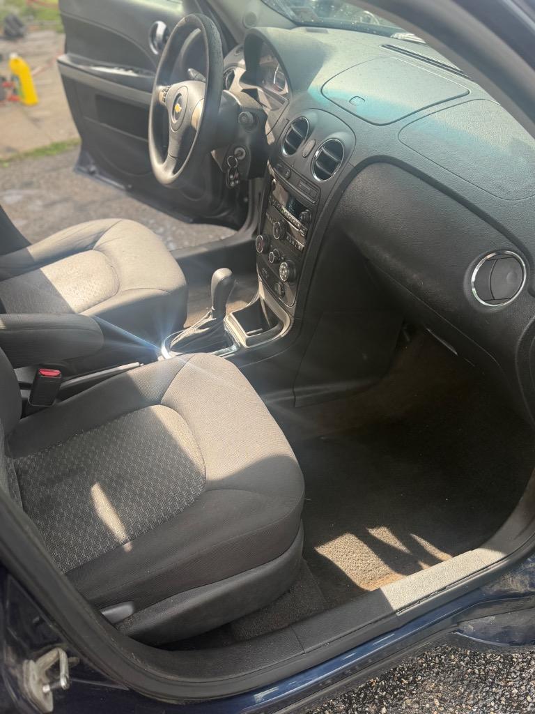2009 Chevrolet HHR - $3,995
