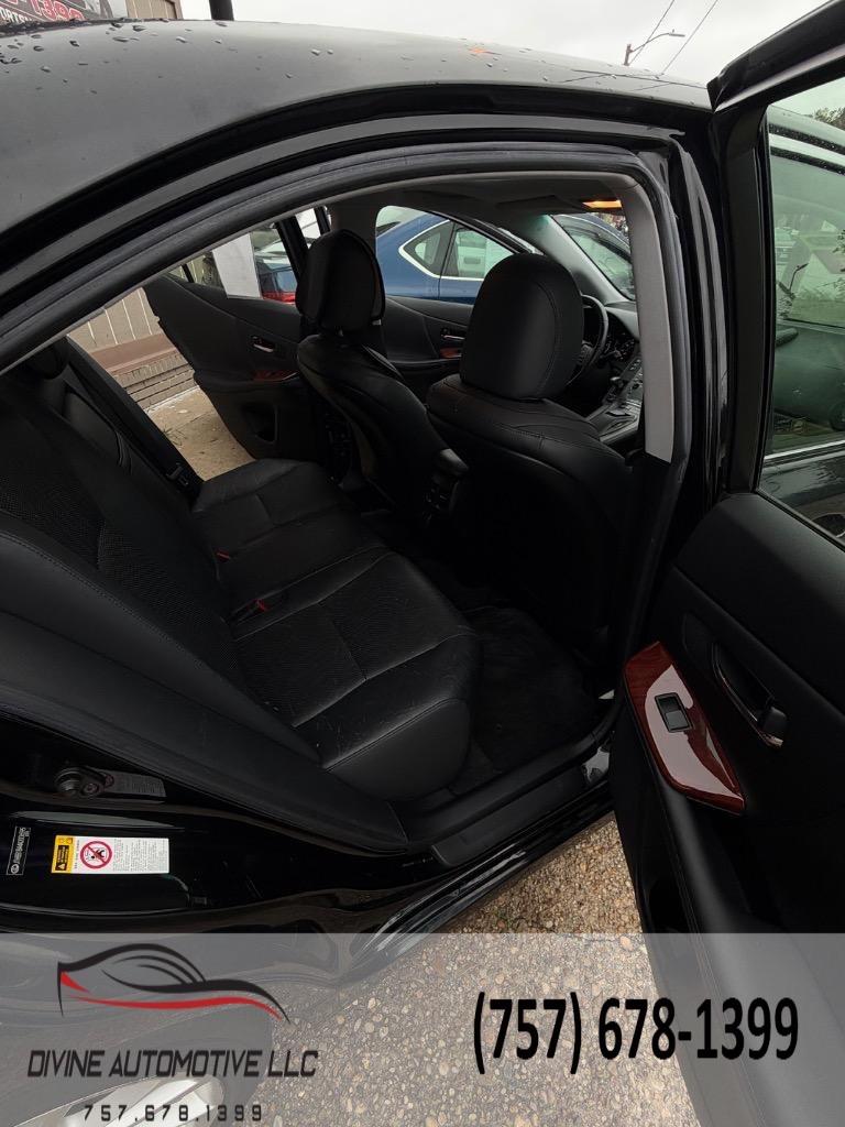 2010 Lexus HS - $4,995