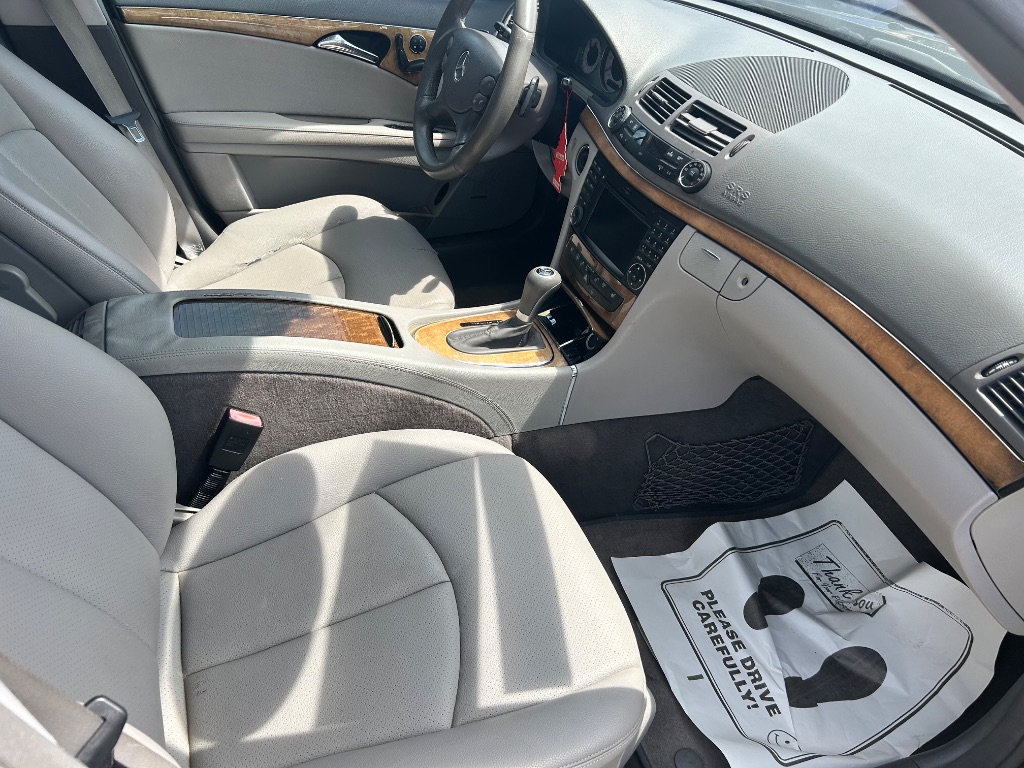 2009 Mercedes-Benz E-Class - $6,995