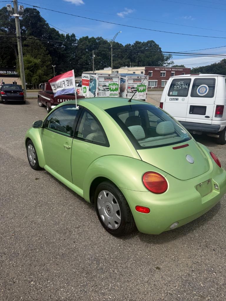 2003 Volkswagen Beetle - $3,995