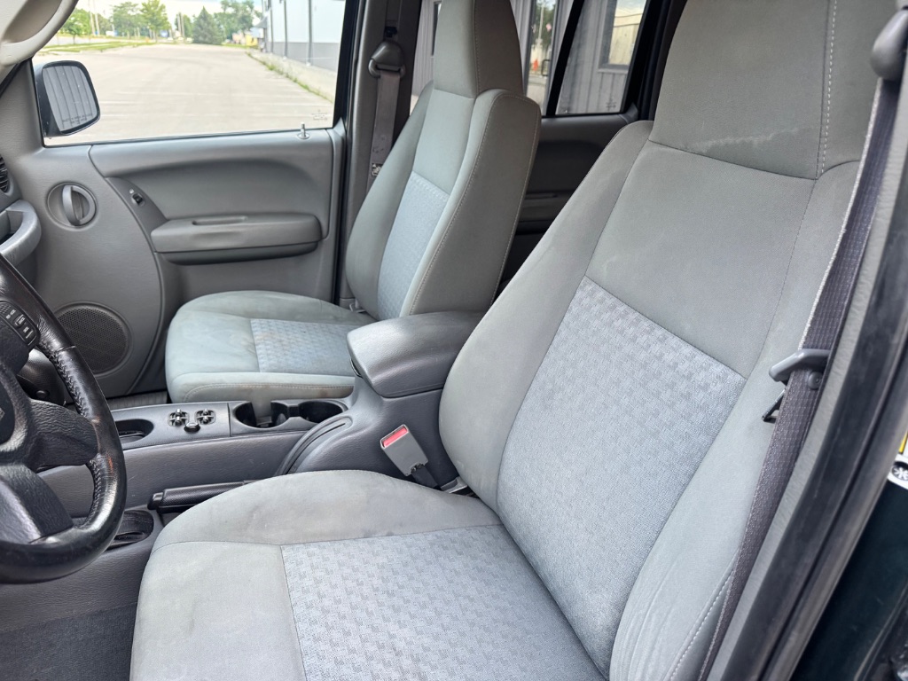 2005 Jeep Liberty - $4,995