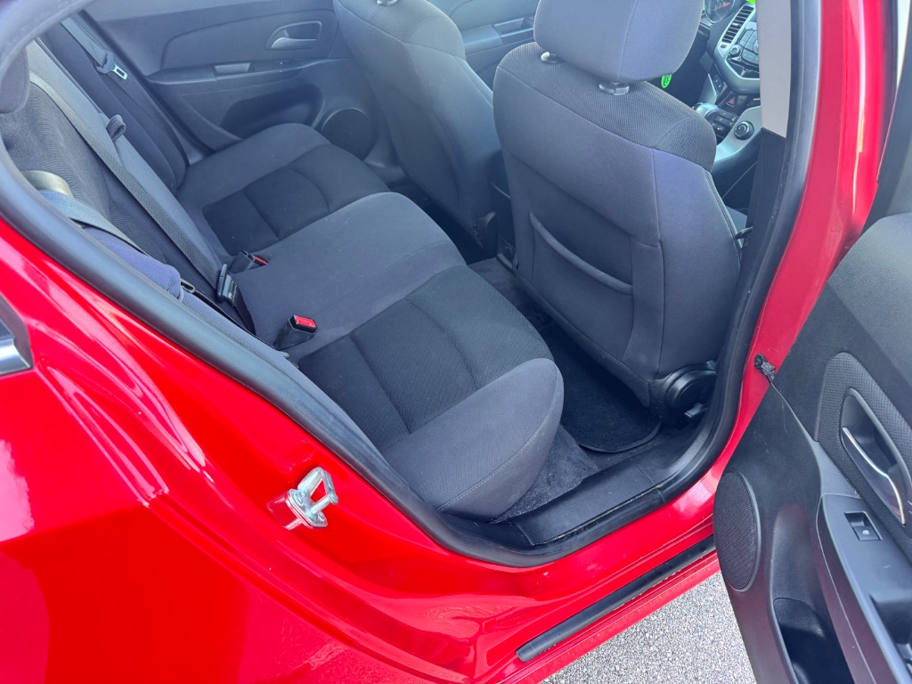 2012 Chevrolet Cruze - $5,995